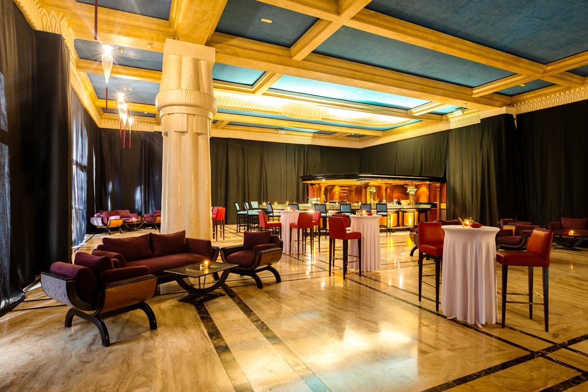 Es Saadi Marrakech Resort - Hotel Marakeş Dış mekan fotoğraf The bar at the 101 bar